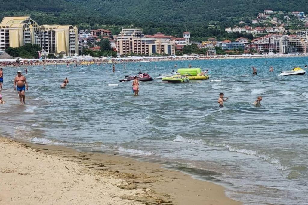 Royal Beach Apartment Barcello B Sunny Beach Exterior foto